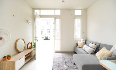 Rumah 3 KT di Parkville Serpong Dekat Gerbang Tol Dibantu KPR J-20305