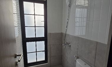 DIJUAL RUMAH LITTLE SANTORINI CITRA GARDEN 2 KALIDERES JAKBAR