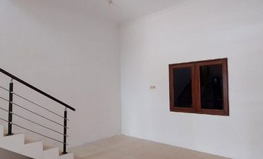 disewakan Rumah Lebak Indah dekat Kenjeran