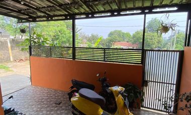 Rumah Minimalis Dijual di D'Florrie Residence Bebas Banjir J-21125