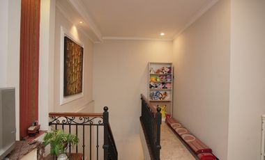 Dijual Rumah Mewah Siap KPR di Perum Pondok Aren Harga Nego J-12831