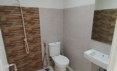 Disewakan Rumah Hoek Cluster Advani Sumarecon Karawang