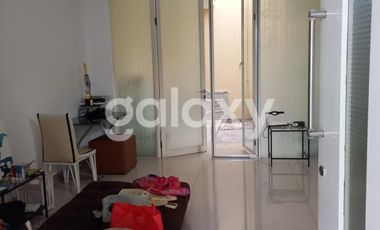 Rumah Semi furnish eastcoast park Pakuwon City