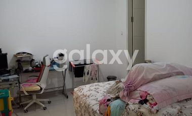 Rumah Semi furnish eastcoast park Pakuwon City