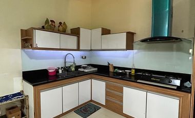 DiSewakan Rumah Di Golf Lake