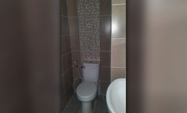 Dijual View Pool Apartemen The Enviro Cikarang