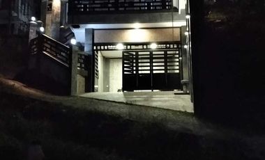 BANTING HARGA VILLA ELIT MEWAH PRIGEN DEKAT HOTEL SURYA