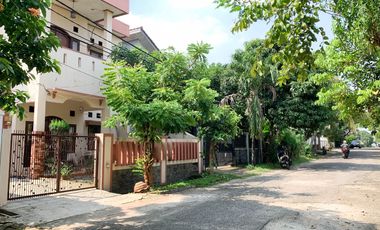 Rumah Terawat Asri 15 Menit ke RS Permata Cibubur Harga Nego J-22766