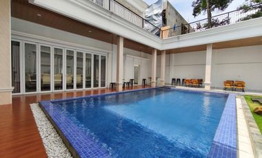 Rumah Hoek Golf Mediterania 2, Jl Priangan Golf, Sentul City