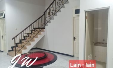 disewakan rumah dharmahusada mas, Surabaya Timur