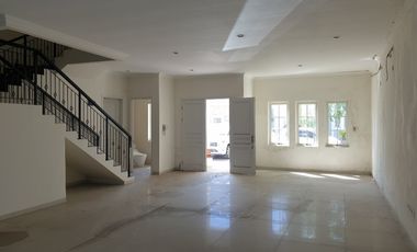 Rumah Mewah Di Tanjung Bunga Dekat Mall Trans