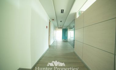 Oficina en Arriendo en Vespucio Norte / Vitacura