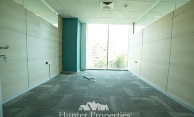 Oficina en Arriendo en Vespucio Norte / Vitacura