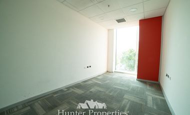 Oficina en Arriendo en Vespucio Norte / Vitacura