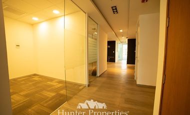 Oficina en Arriendo en Vespucio Norte / Vitacura