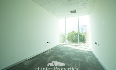 Oficina en Arriendo en Vespucio Norte / Vitacura