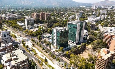Oficina en Arriendo en Vespucio Norte / Vitacura