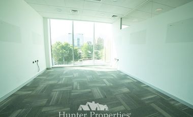 Oficina en Arriendo en Vespucio Norte / Vitacura