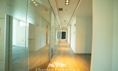 Oficina en Arriendo en Vespucio Norte / Vitacura