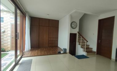 Rumah sewa Townhouse Kebagusan Jagakarsa