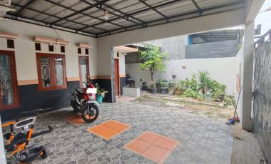 Rumah 18 Menit ke Summarecon Mall Bekasi SHM Bebas Banjir J-32732