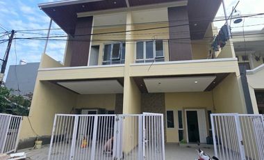 Dijual Rumah Baru Minimalis Menarik Siap Huni di Harapan Indah Bekasi