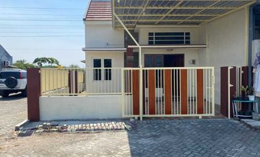 Dijual Rumah Full Renovasi Siap Hunidi De Java Griya Gedangan Sidoarj0