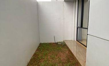 Disewakan Rumah Semi Furnished di Cendana Cove By Rumah Chinida