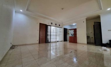 Manyar Tengah Kota 1 Lantai Siap Huni Lebar 10 Dekat Ngagel, Kertajaya