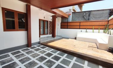 Rumah siap huni Dinusa Dua,Fully Furnish, Teras Luas, Lingk Perumahan