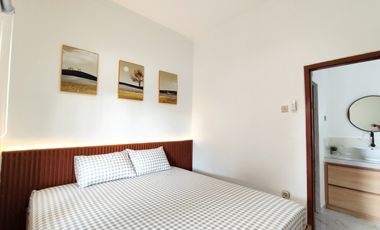 Rumah siap huni Dinusa Dua,Fully Furnish, Teras Luas, Lingk Perumahan