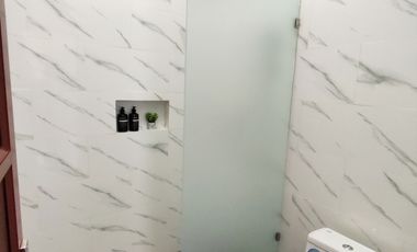 Rumah siap huni Dinusa Dua,Fully Furnish, Teras Luas, Lingk Perumahan