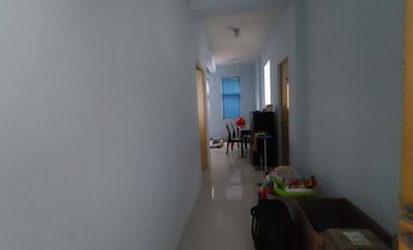 Kantor dan Rumah ada Kolam Renang dekat SMKN 1 Depok