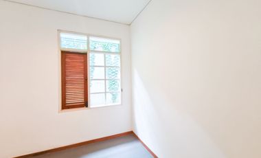 Rumah LT 144 Hadap Timur 10 Menit ke RS Hermina Bogor Siap KPR J-30737