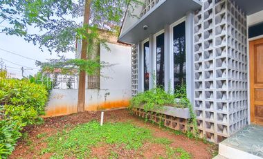 Rumah LT 144 Hadap Timur 10 Menit ke RS Hermina Bogor Siap KPR J-30737