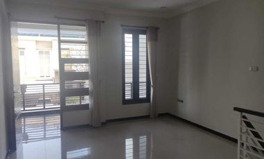 Komplek perumahan villa sentra raya Surabaya citraland