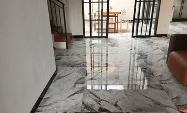 Rumah Strategis 9 Menit ke RS Kartika Husada 4 KT Siap Huni J-31192