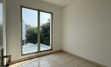 DISEWAKAN CEPAT RUMAH DI PASADENA JAKARTA BARAT