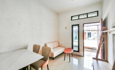 Rumah Semi Furnished Dekat Terminal di Cibinong 1 Lt Siap Huni J-28272