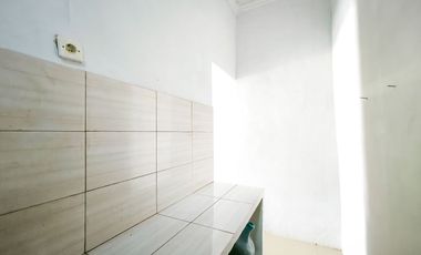 Rumah Semi Furnished Dekat Terminal di Cibinong 1 Lt Siap Huni J-28272