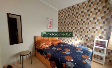 Rumah Cantik Furnished Siap Huni di Perum dekat UMY (065628-jd)