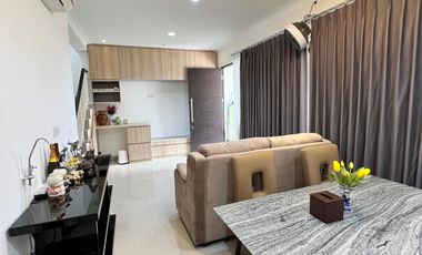 DISEWAKAN RUMAH MILENIAL PIK 2 UK 8X10 FULLFURNISH MEWAH