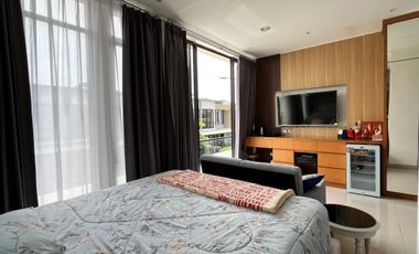 DISEWAKAN RUMAH MILENIAL PIK 2 UK 8X10 FULLFURNISH MEWAH