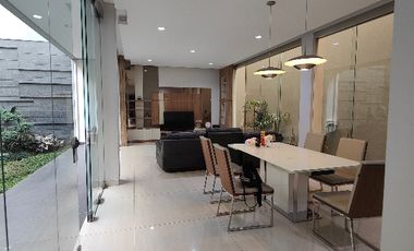 Jarang Ada ‼️Dijual Rumah  Mewah Modern di Setraduta Pasteur Bandung