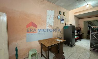 Rumah dan Toko Tepi Jalan Raya Bisa untuk Tempat Tinggal dan Bisnis