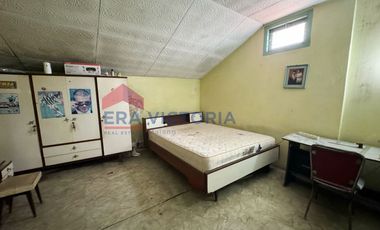 Rumah dan Toko Tepi Jalan Raya Bisa untuk Tempat Tinggal dan Bisnis