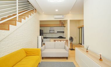 Rumah 2 Lt SHM Dekat RS Kartika Husada Jatiasih Dibantu KPR J-27442