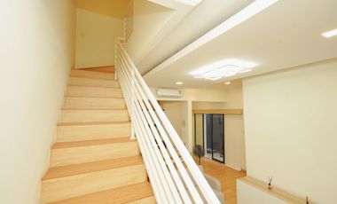 Rumah 2 Lt SHM Dekat RS Kartika Husada Jatiasih Dibantu KPR J-27442