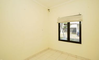 Rumah 2 Lt SHM Dekat RS Kartika Husada Jatiasih Dibantu KPR J-27442