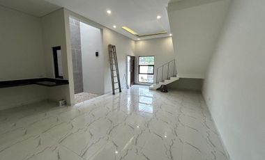 Dijual Rumah Baru Minimalis  2 Lantai Turangga BAndung